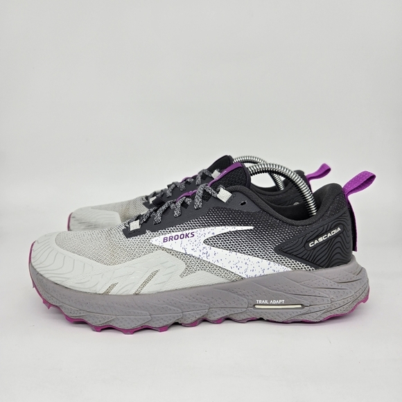 Brooks Cascadia 17 Women's Trail Running Shoes Size 9.5 - Picture 1 of 8